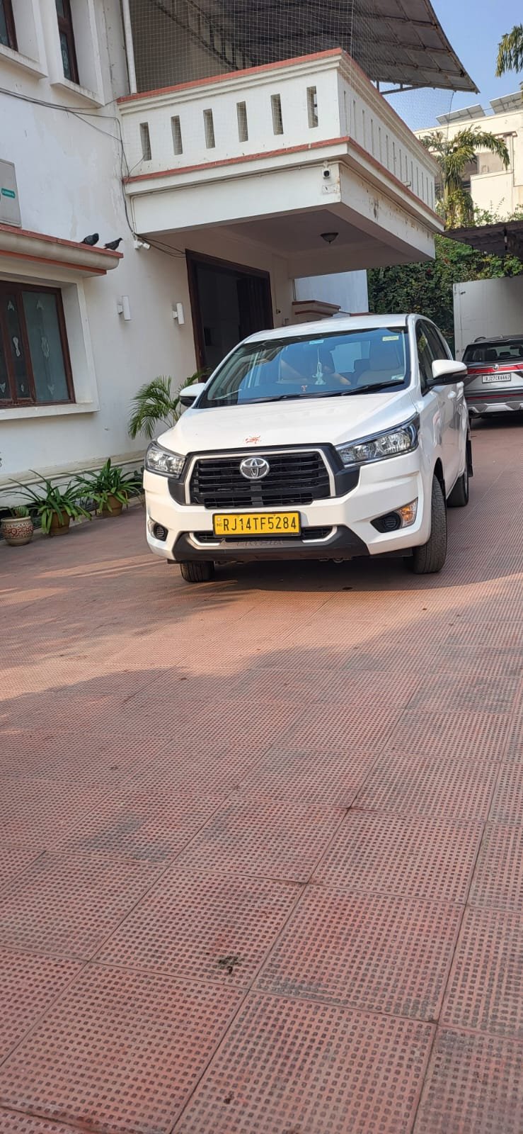 Innova Crysta Luxury Rental
